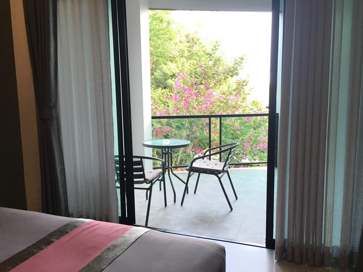 Hotel Tandeaw View HHQ Esterno foto